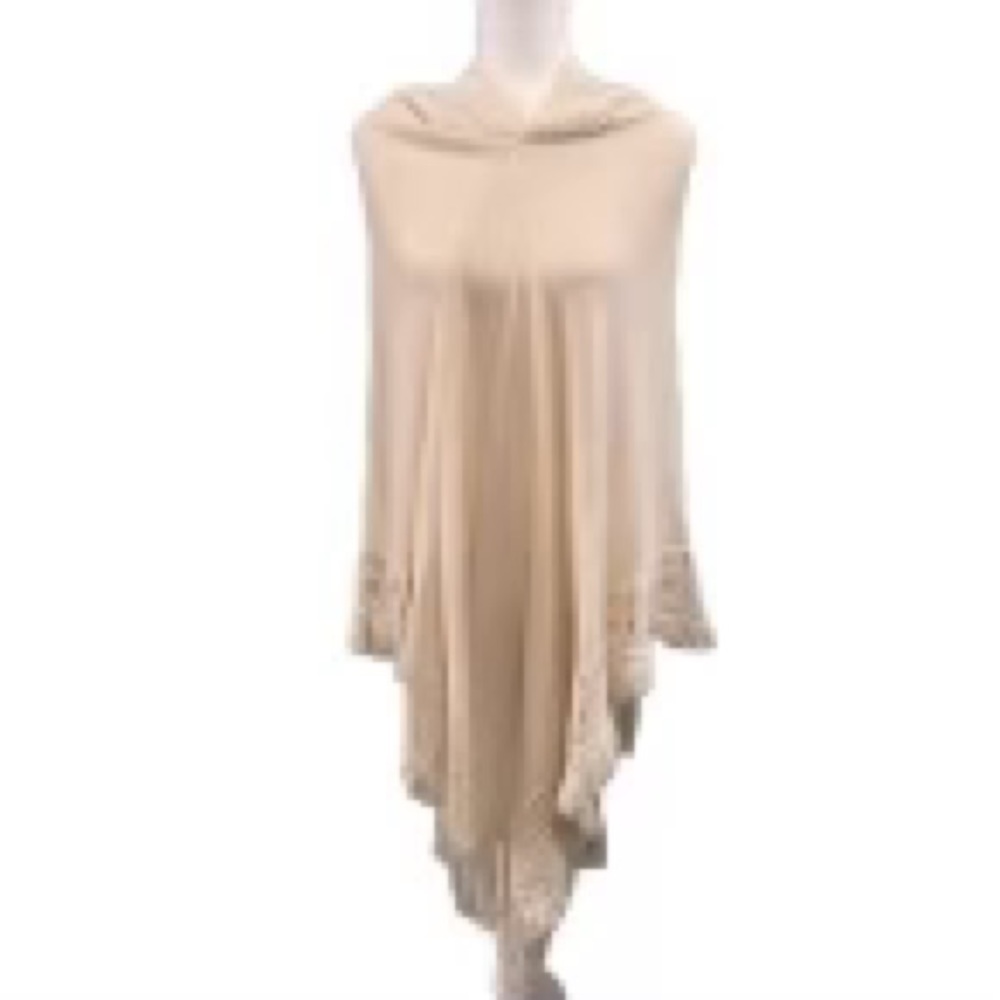 Minette. Pancho. Hoodie Ladies one size.